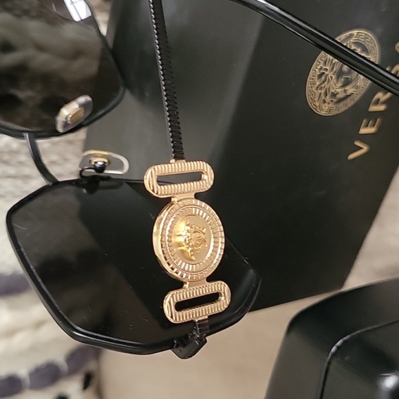 Versace Ve2248 55mm Hexagonal Sunglasses, Medusa Temple Hardware,  Matte Blk - Picture 3 of 13